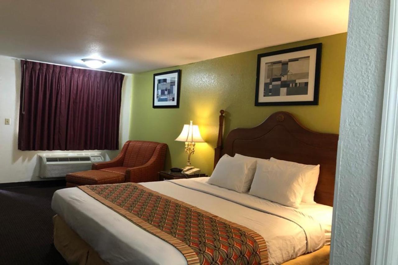 Oyo Hotel Richmond Hill Savannah Area I-95 Ngoại thất bức ảnh